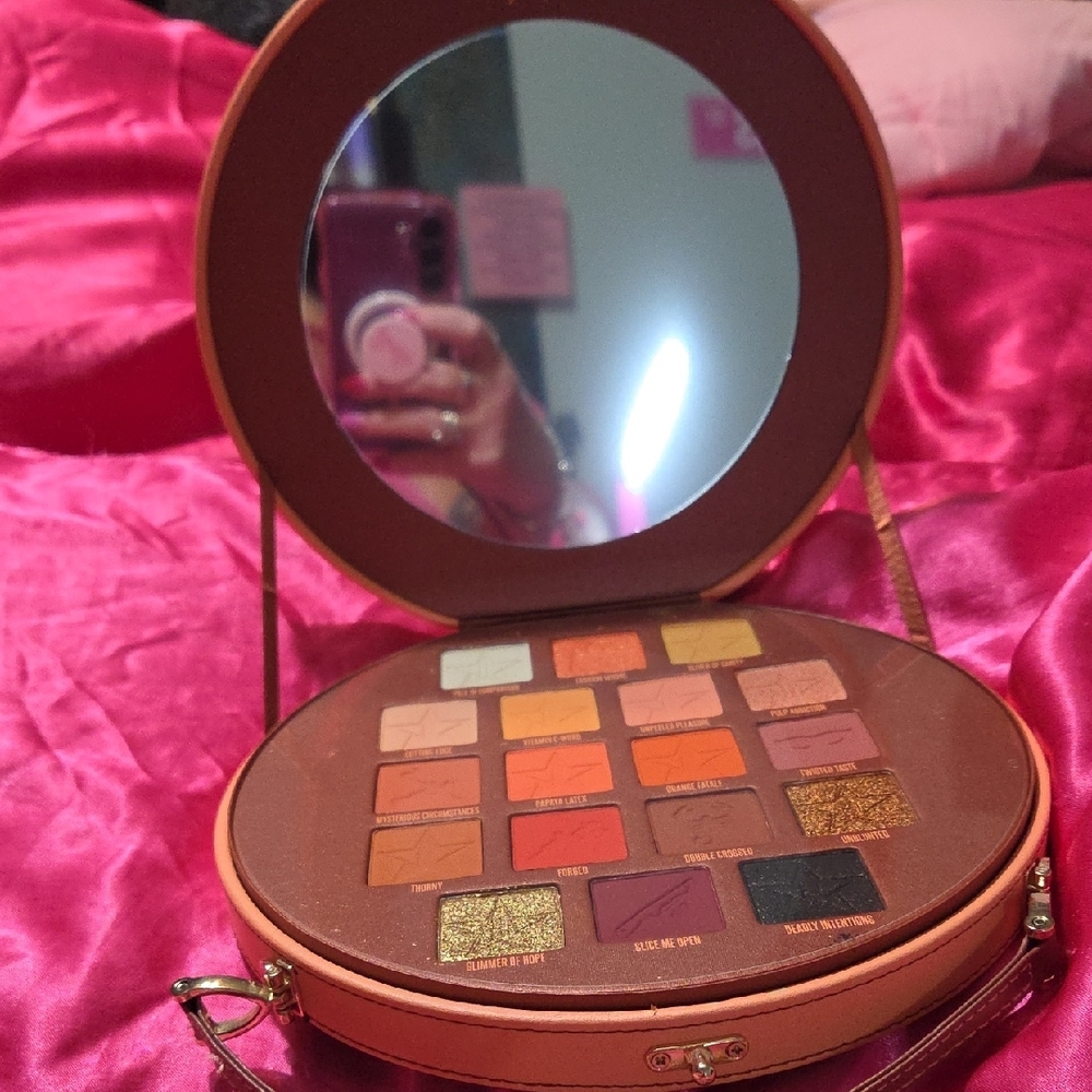 Jeffree Star Pricked Artistry Palette - Picture 3 of 8